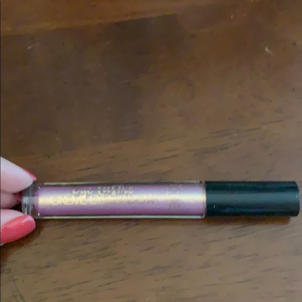 Eye lustre creme eyeshadow